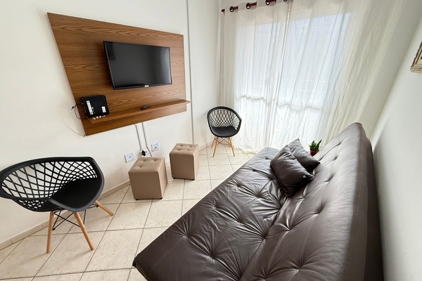 Apartment | Living area | Flat-screen TV