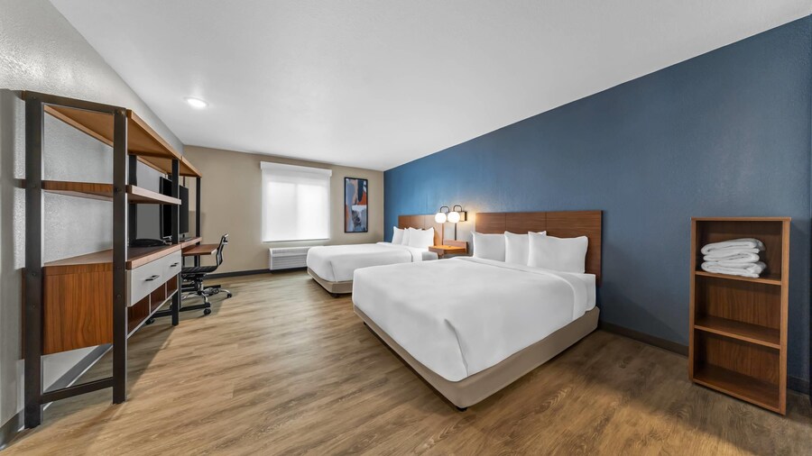 Everhome Suites Ontario