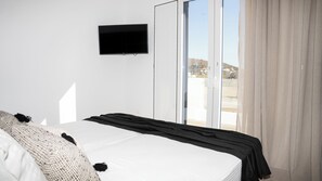 2 chambres, fer et planche à repasser, lit parapluie, Wi-Fi gratuit
