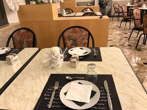 Daily buffet breakfast (EUR 10 per person) - Hotel Villa Merope (Rimini)