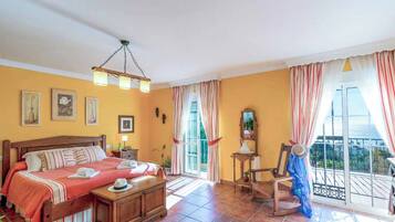 4 chambres, draps fournis