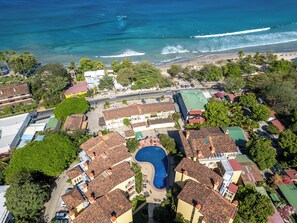 Exterior - Spacious 2-bedroom apartment in the heart of Tamarindo! (Tamarindo)
