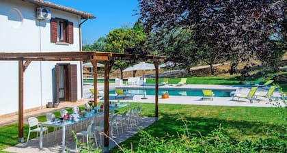 Villa Ardente 12+1, Emma Villas