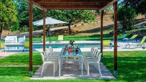 Outdoor dining - Villa Ardente 12+1, Emma Villas (Bellante)