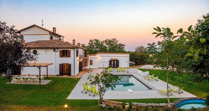 Villa Ardente 12+1, Emma Villas