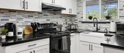 Fridge, microwave, oven, stovetop