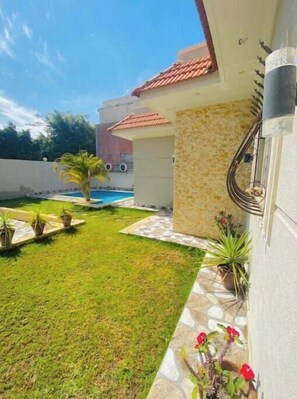 Property grounds - Conditioned Villa for Rent in Alexandria (Iking Maryut)