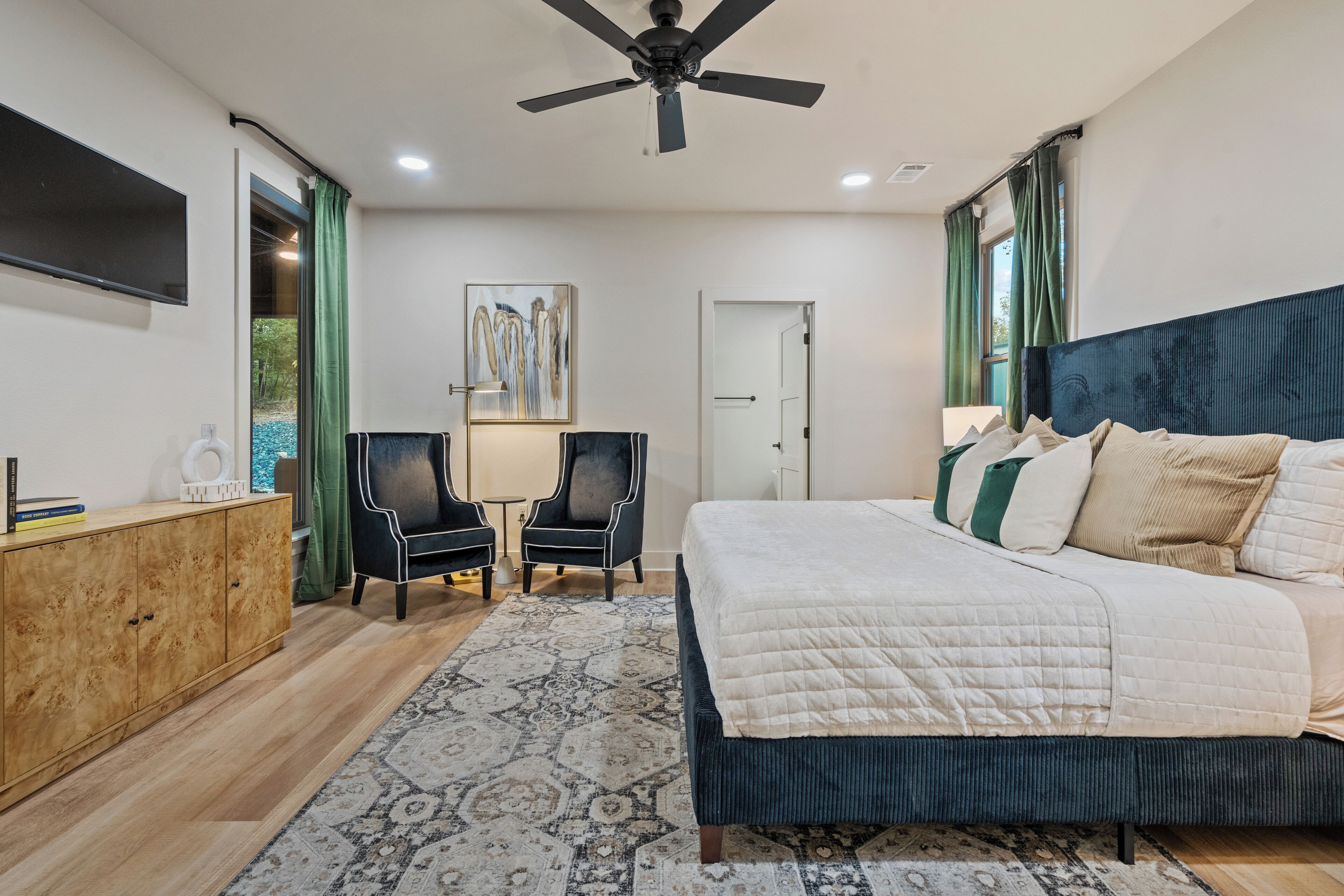 3 間睡房、熨斗/熨衫板、可攜式嬰兒床、Wi-Fi