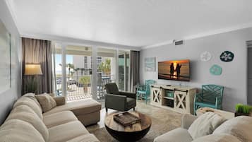 Smart TV, DVD player