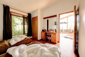 2 Schlafzimmer, Schreibtisch, kostenloses WLAN, Bettwäsche