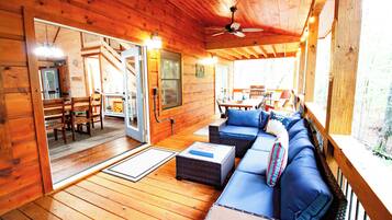 Smart TV, fireplace, video games, books