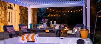 Luxury Georgian Country House With Hot Tub