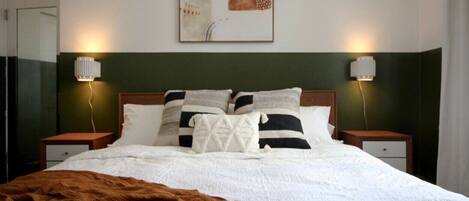 1 bedroom, iron/ironing board, free WiFi