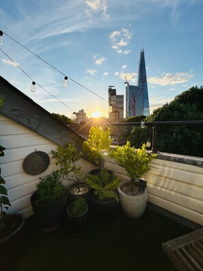 Apartment - Luxurious Leather Warehouse (London)