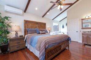 3 chambres, fer et planche à repasser, lit parapluie, Wi-Fi gratuit