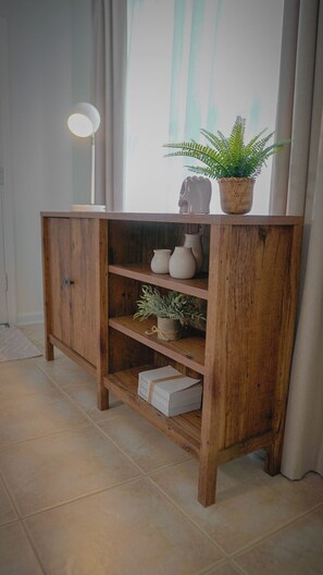 Interior - Boho Hideaway Townhome, 2br/2.5ba Near UofM/Highland Strip (Memphis)