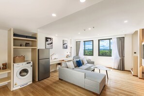 Duplex, Sea View | Living area