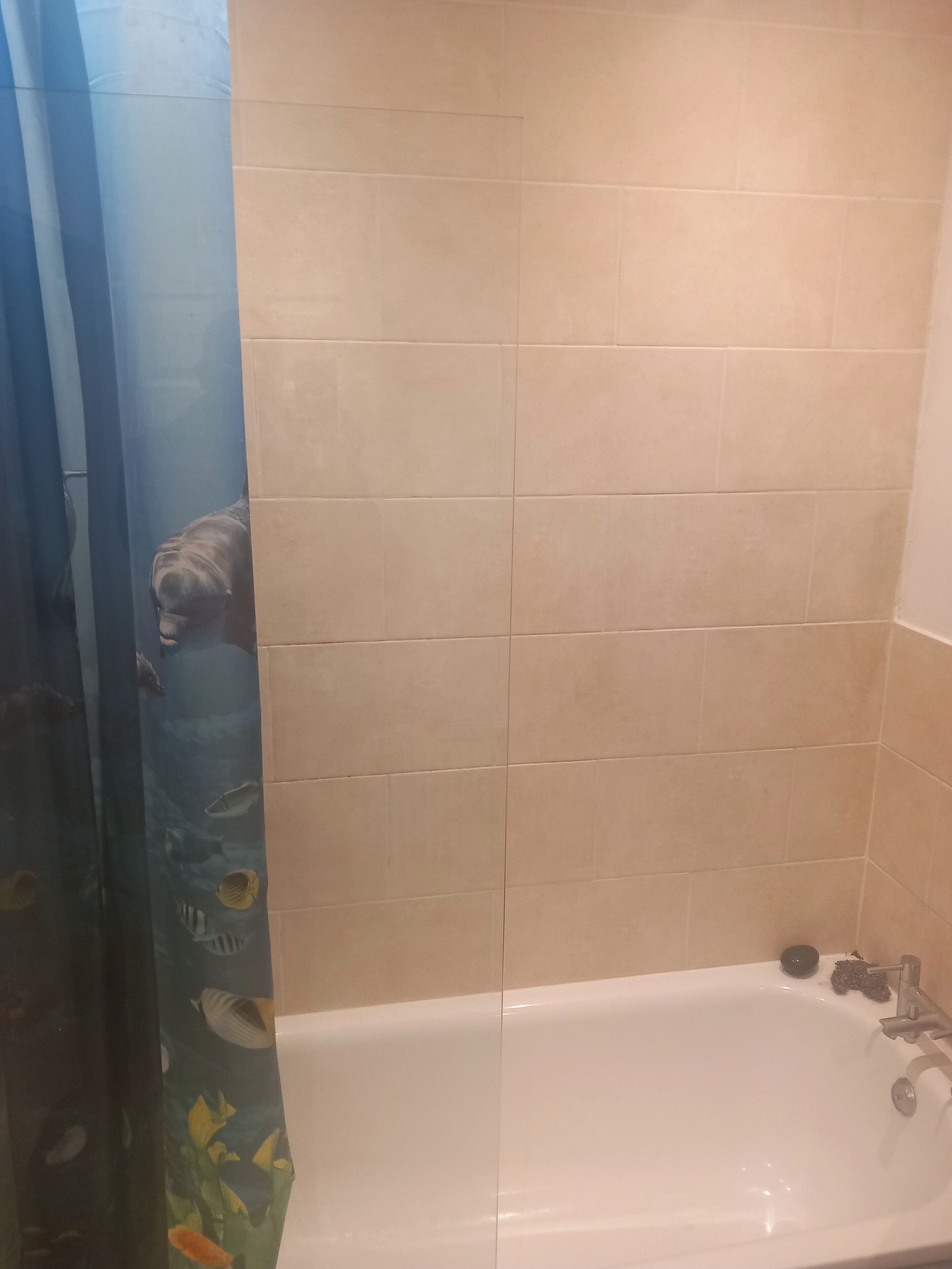 House | Bathroom | Shower, towels