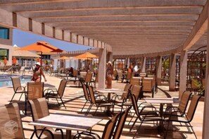 Outdoor dining - Lacqua II Andrian & Silva (Solar de Caldas Caldas Novas)