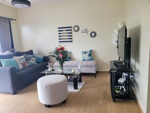 Smart TV - Charming 2-bedroom apartment with AC, WiFi in enjoyable Punta Cana (Punta Cana)