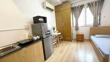 1 bedroom, iron/ironing board, WiFi, bed sheets