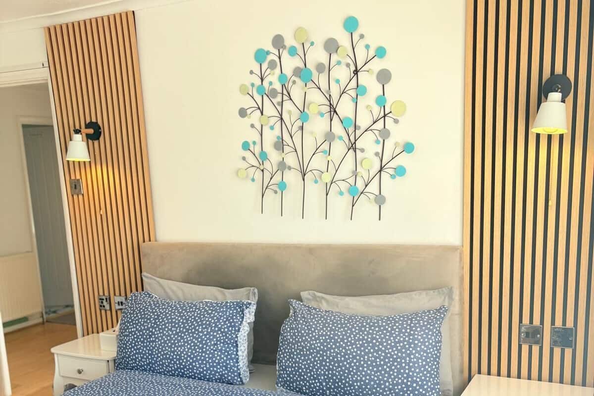 Deluxe-Doppelzimmer, Gemeinschaftsbad, Gartenblick | 1 Schlafzimmer, laptopgeeigneter Arbeitsplatz, kostenloses WLAN
