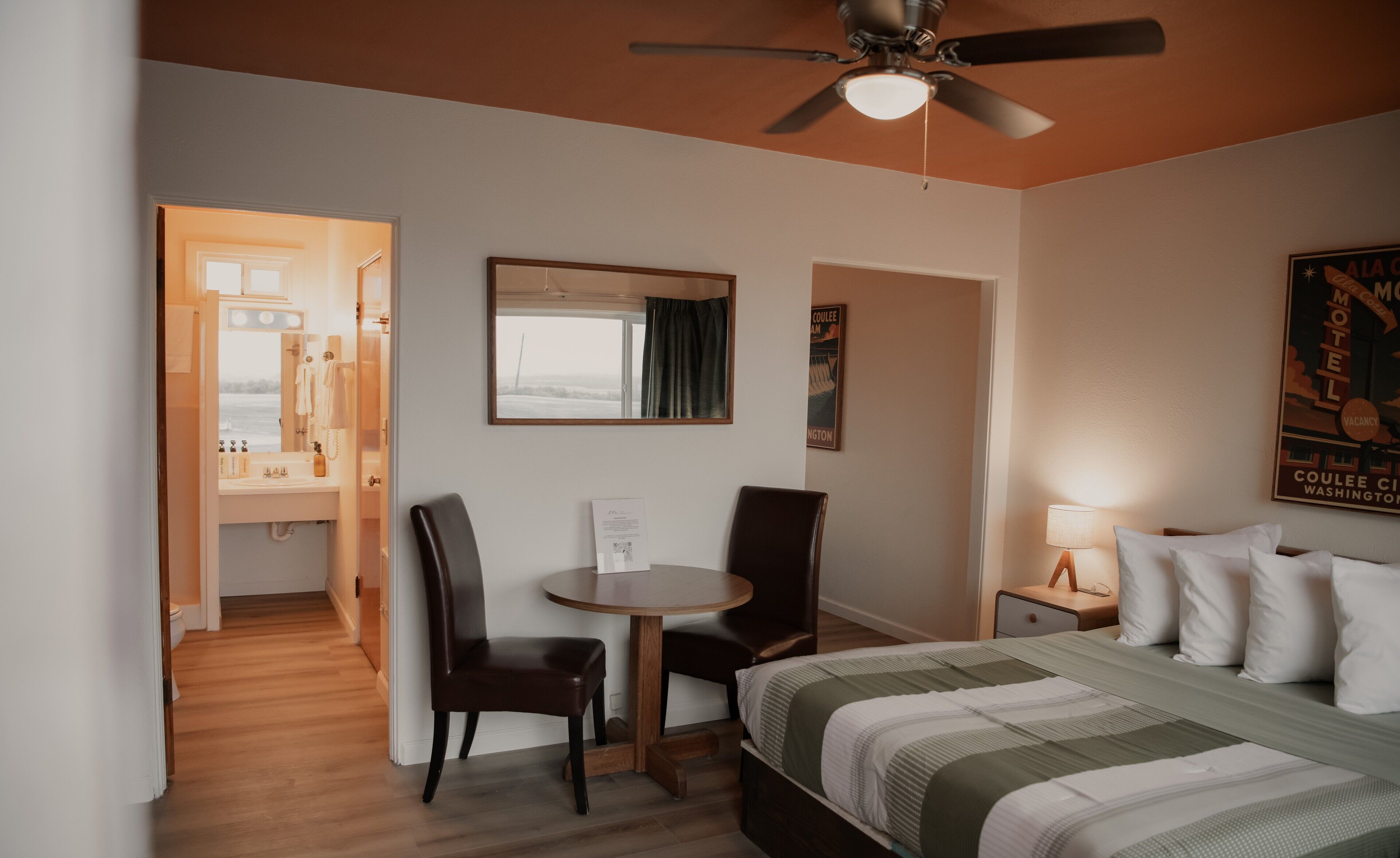 Standard Double Room | Free WiFi