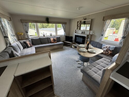 Berwick-upon-tweed - Caravan - Sleeps 6 - Parking
