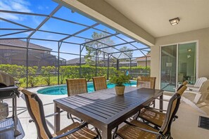 Outdoor dining - 4 Bedrooms/ 3 Bathrooms/ Solterra (4072 OD) (Davenport)