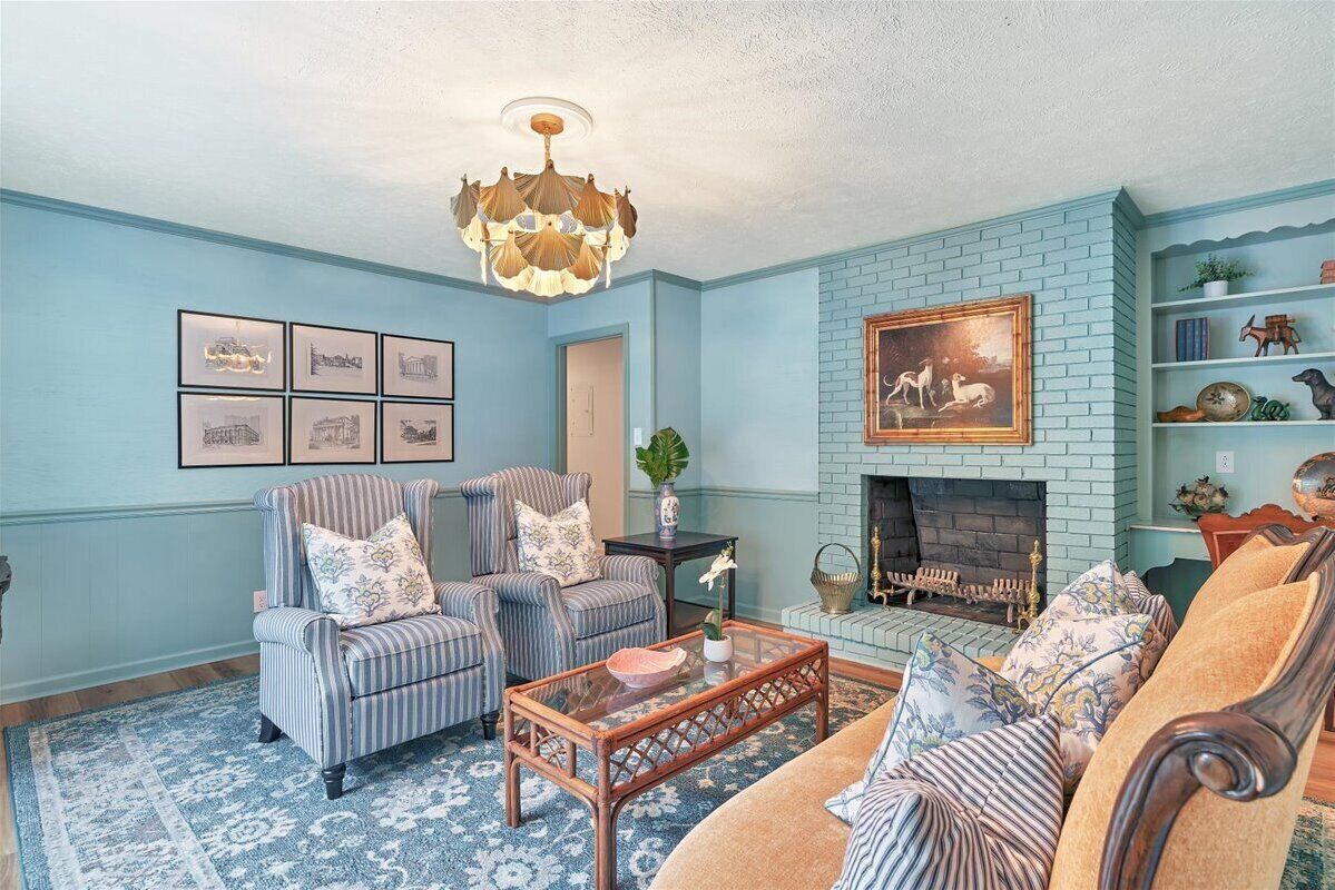 Pool-sleeps 20-stylish- 5 Mins To Downtown Southern Pines- Close To Pinehurst - Southern Pines, NC