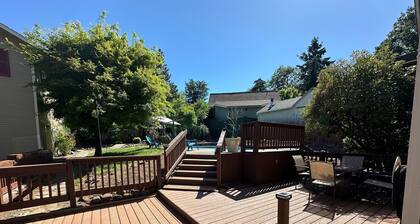 Medford Home and 2 Condos With Pool and Hot tub
