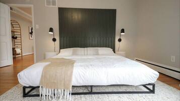 Business Apartment, Kitchen, Ground Floor | 1 bedroom, iron/ironing board, free WiFi