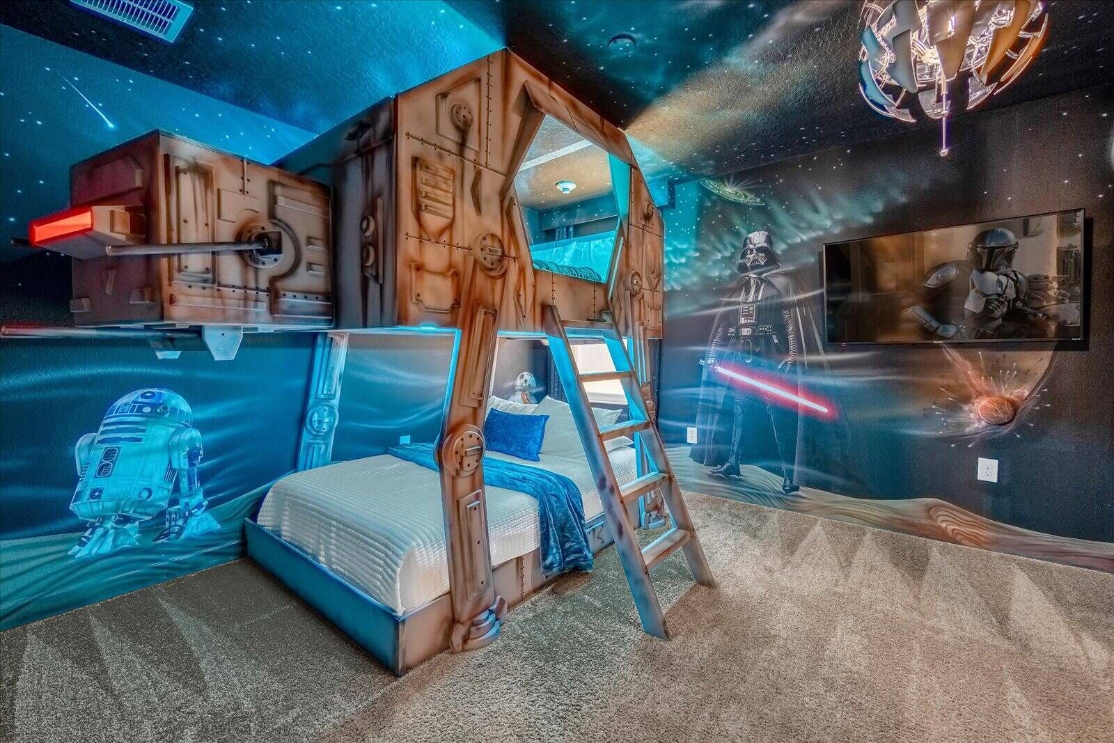 9 bedrooms, iron/ironing board, WiFi, bed sheets