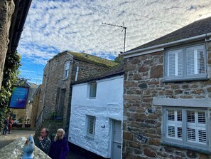 Exterior - The Old Gallery - Charming Coastal Escape For Two (Mousehole)