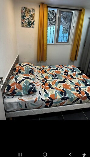 3 Schlafzimmer, Bügeleisen/Bügelbrett, Reisekinderbett, kostenloses WLAN