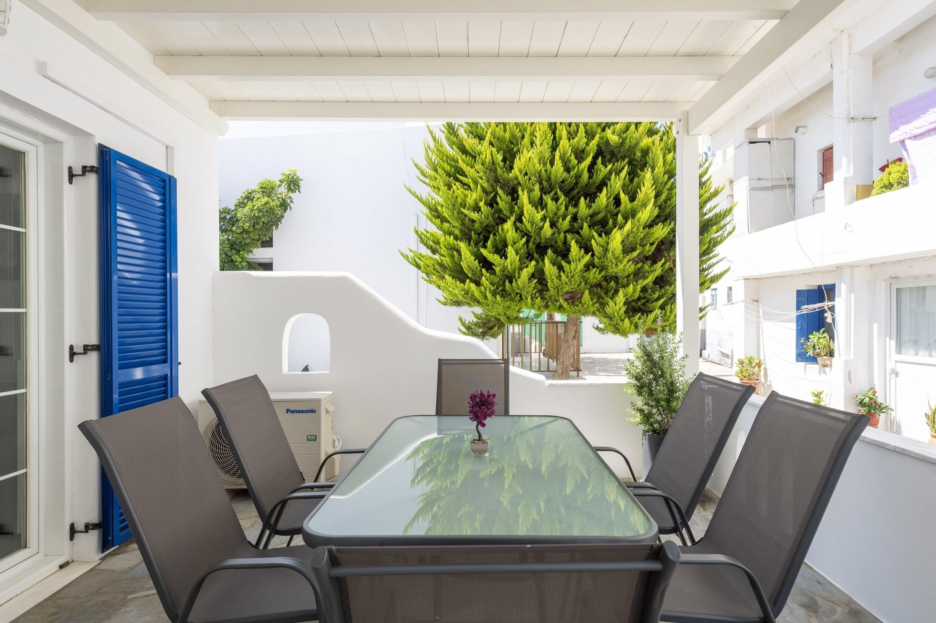 Apartment | 3 bedrooms, desk, Internet