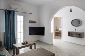 Apartment - Parian Charming 3bedroom Home (Paros)