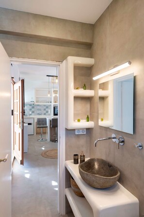 House | 1 bedroom, Internet - Theodora s Suite in Agios Charalampos (Paros)