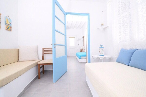 House - Old Town Traditional House (Paros)