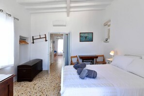 House | 1 bedroom, Internet - Kastro Traditional House (Paros)