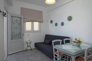 House | 2 bedrooms, Internet