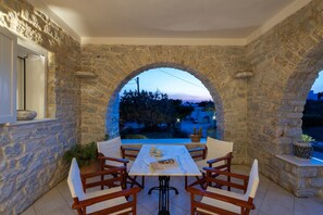 House | 3 bedrooms, Internet - Sun and Salt 3bedroom House (Paros)