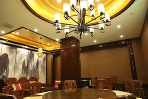Restaurant - Fengda Vista Hotel (Wuwei No.2 Middle School Pedestrian Street) (Wuwei)