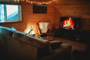 Smart TV, chimenea