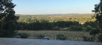 Luberon Provence - Chez L'habitant.
1 à 2 chambres confortables et chaleureuses