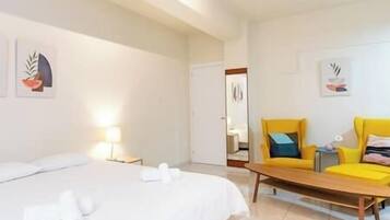 1 bedroom, iron/ironing board, WiFi, bed sheets