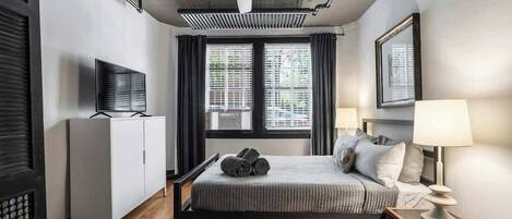 2 dormitorios, tabla de planchar con plancha, wifi y ropa de cama