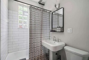 Douche, séchoir à cheveux