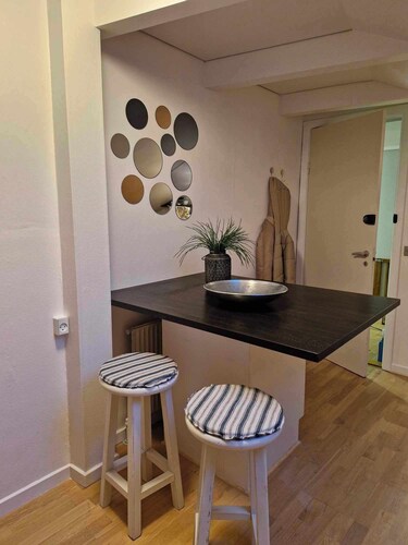 Cosy big room with minikitchen in charming Miðvágur