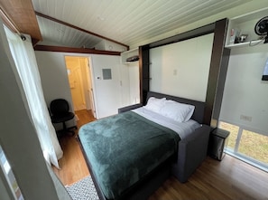 1 dormitorio, escritorio, wifi y ropa de cama